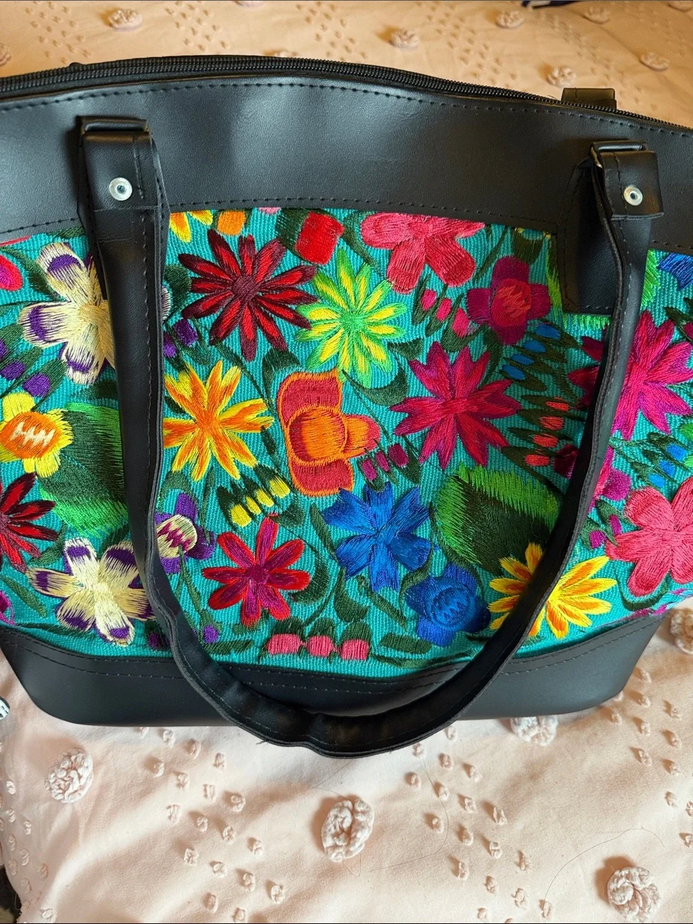 Embroidered Floral Tote Bag in Multi-Color